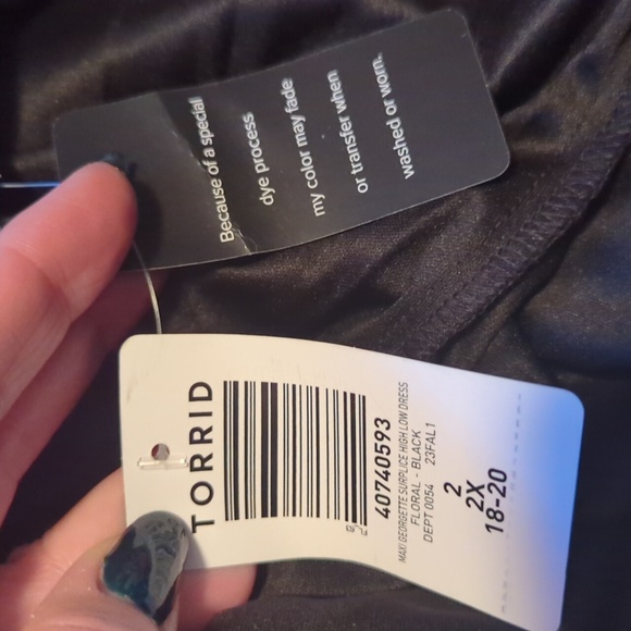 Maxi Hi-Lo Dress 2x/18-29 - Picture 14 of 15